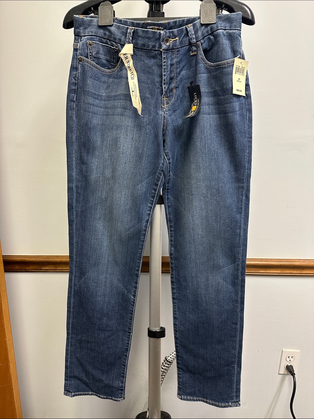 Lucky Brand Women's Straight Leg Jeans - Medium Blue Wash